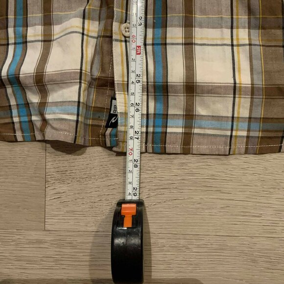 Rip Curl Surfing Outdoor Short Sleeve Button Up Shirt - Picture 4 of 5